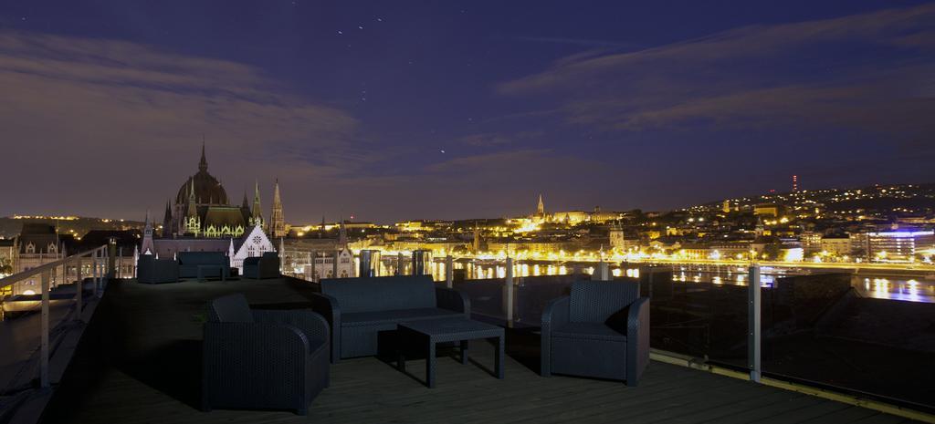 Parliament Penthouse Boutique B&B Budapest Bagian luar foto