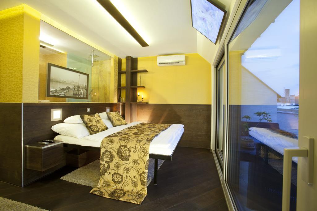 Parliament Penthouse Boutique B&B Budapest Ruang foto